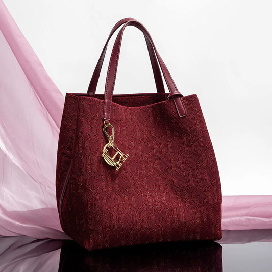 Solid-Color Bucket Bag - Large Capacity Letter Print Design