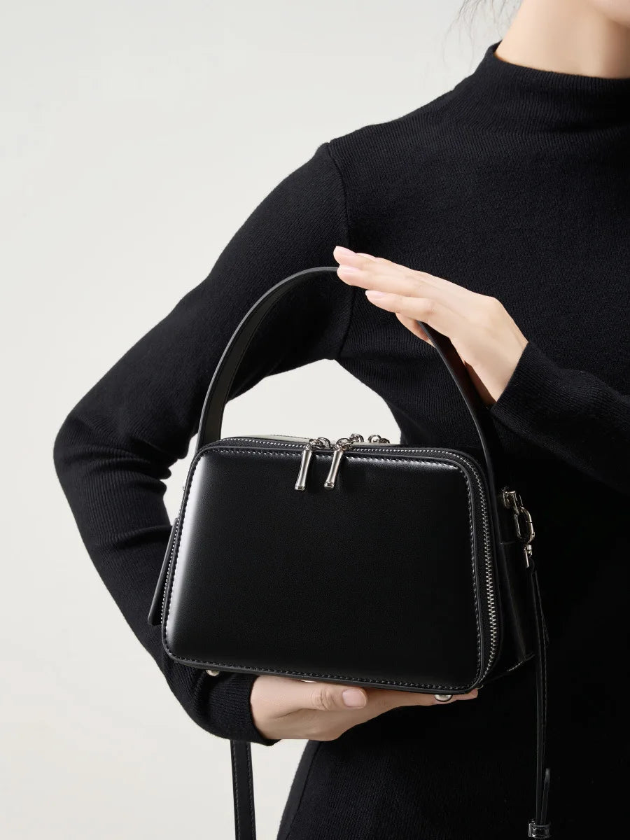 YANATARI Vintage Cowhide Shoulder Bag 2026
