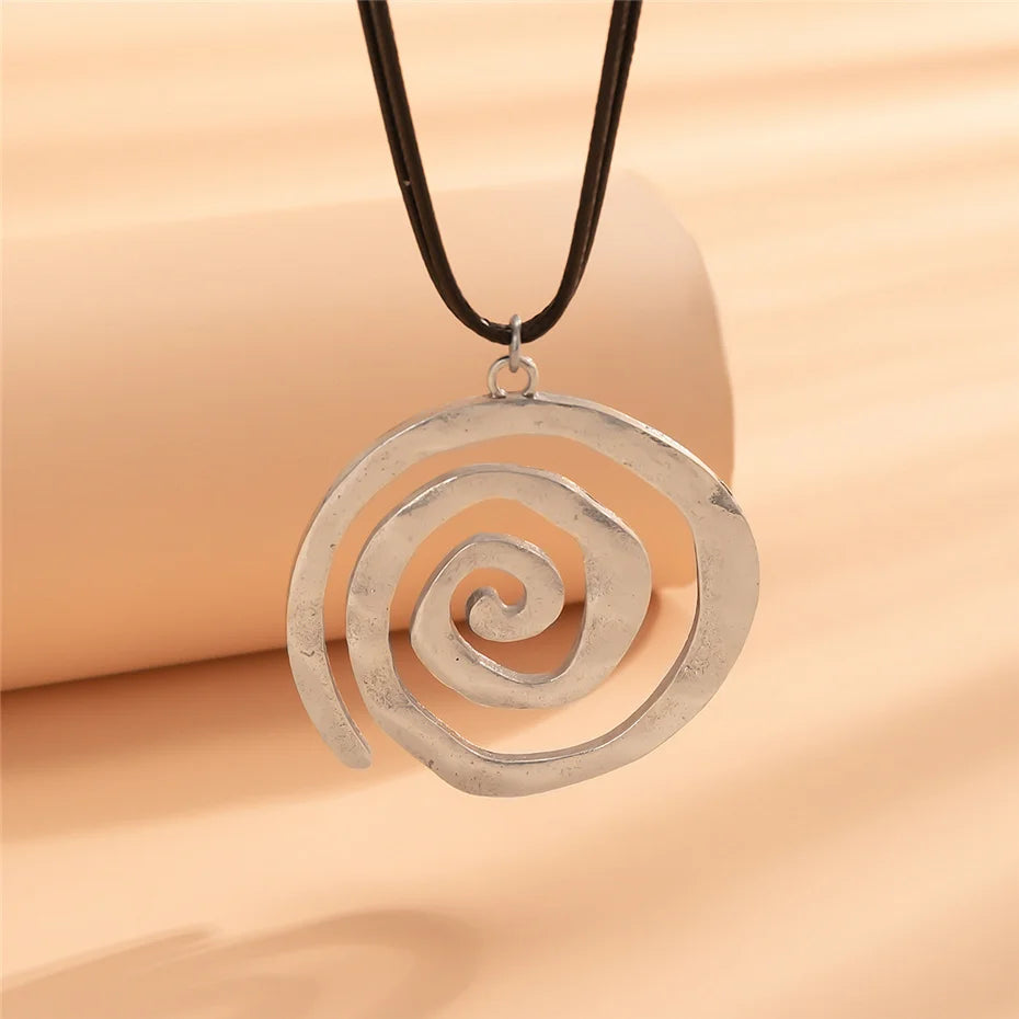 Spiral Conch Pendant Necklace