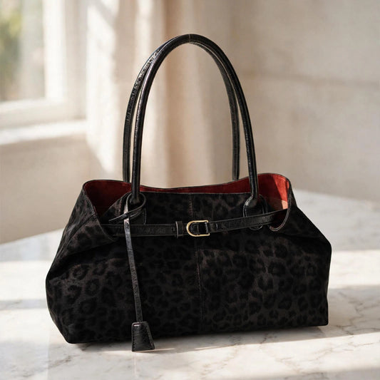 Leopard print PU leather tote bag.