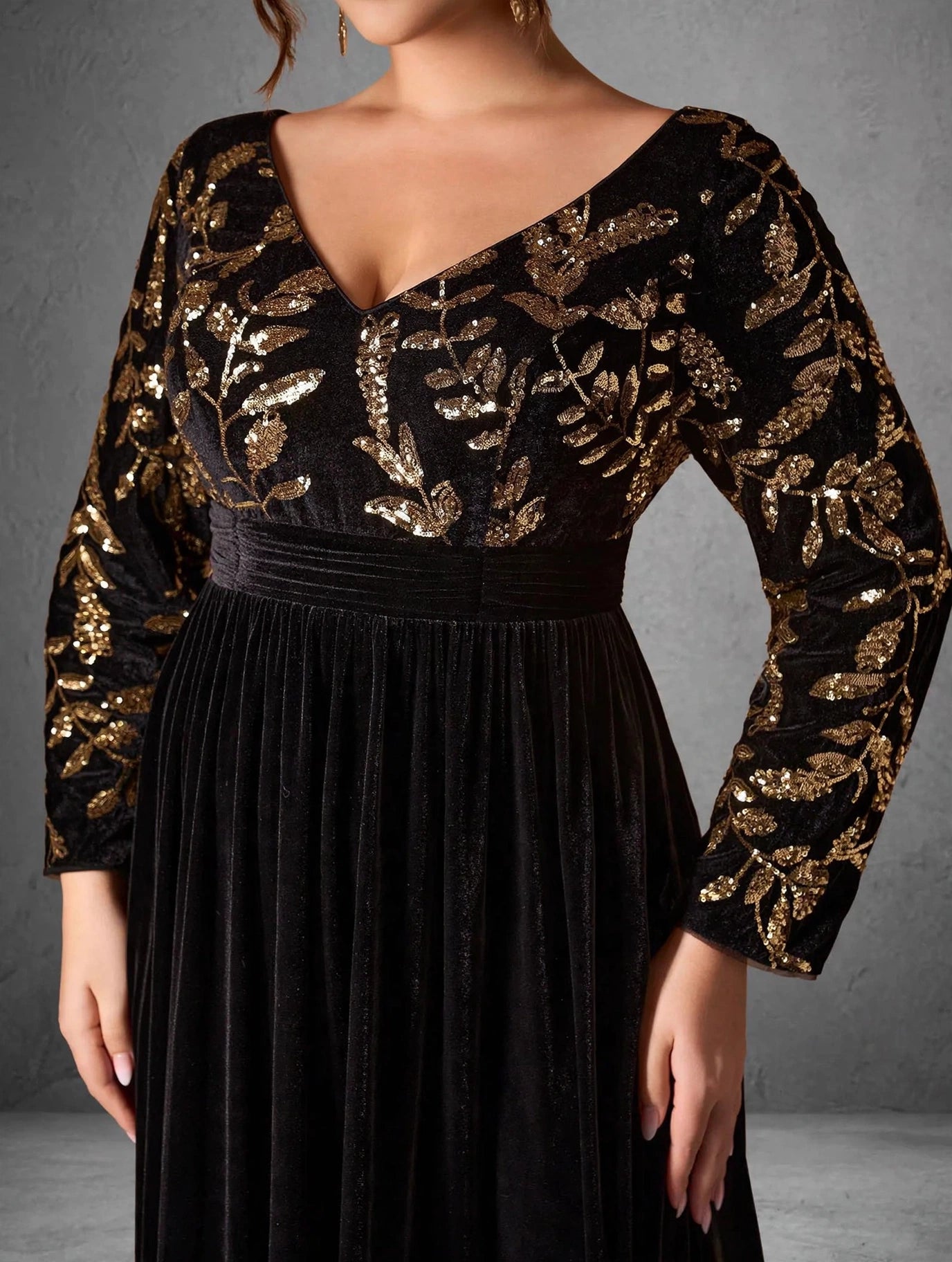 Long-Sleeve Velvet Sequin Maxi Dress
