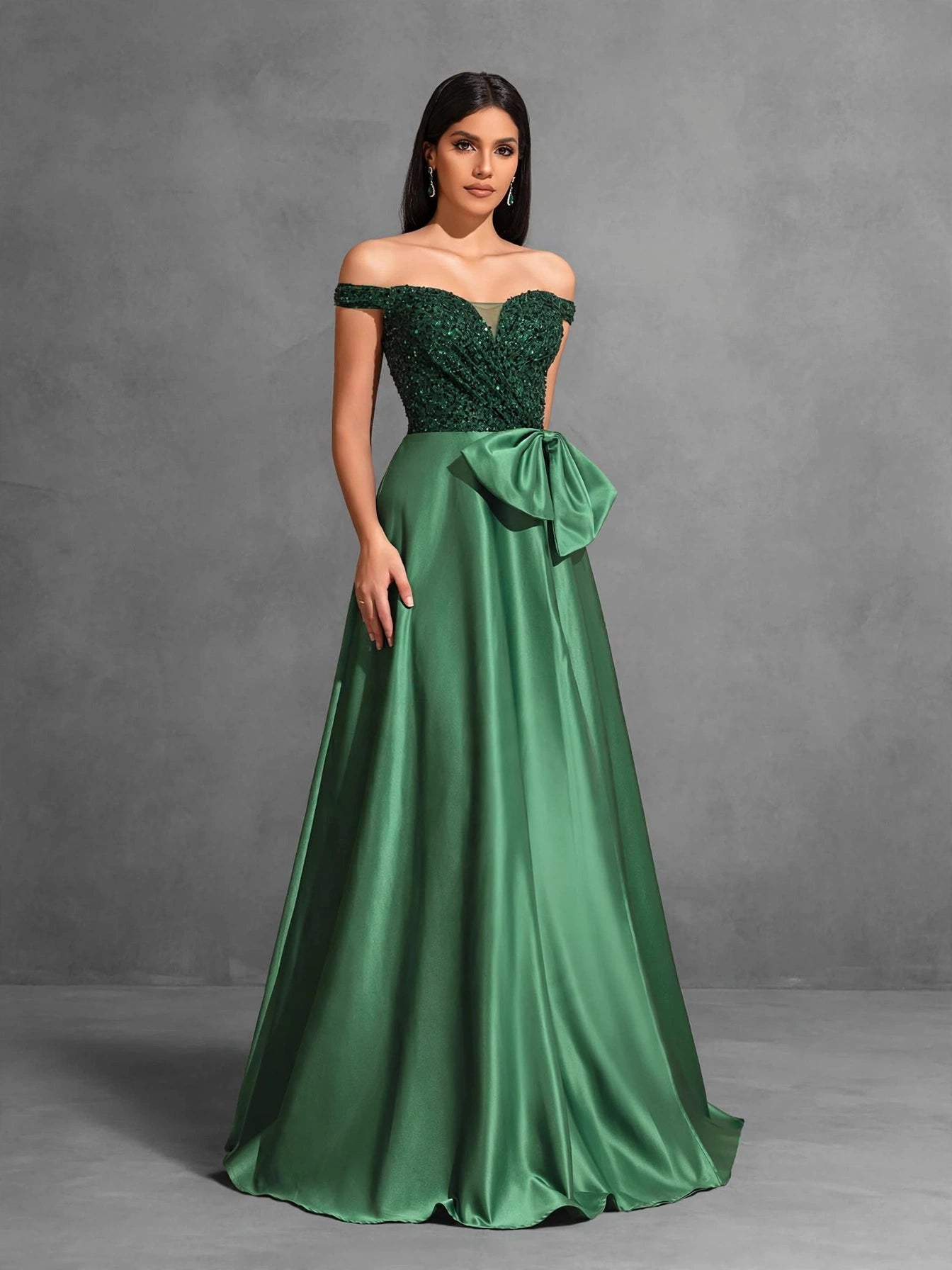 One-shoulder Dress with Bow Decoration at Waist and Sequined