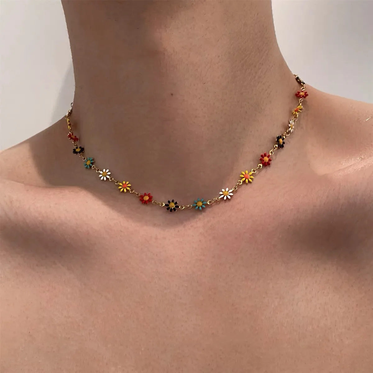 Y2K Colorful Daisy Flower Necklace