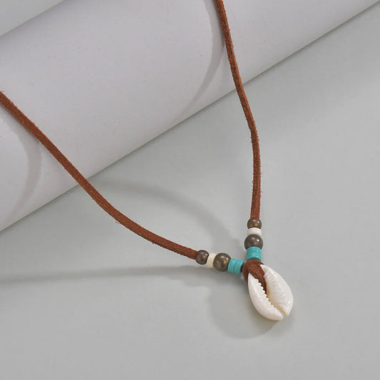 Minimalist Shell Pendant Necklace