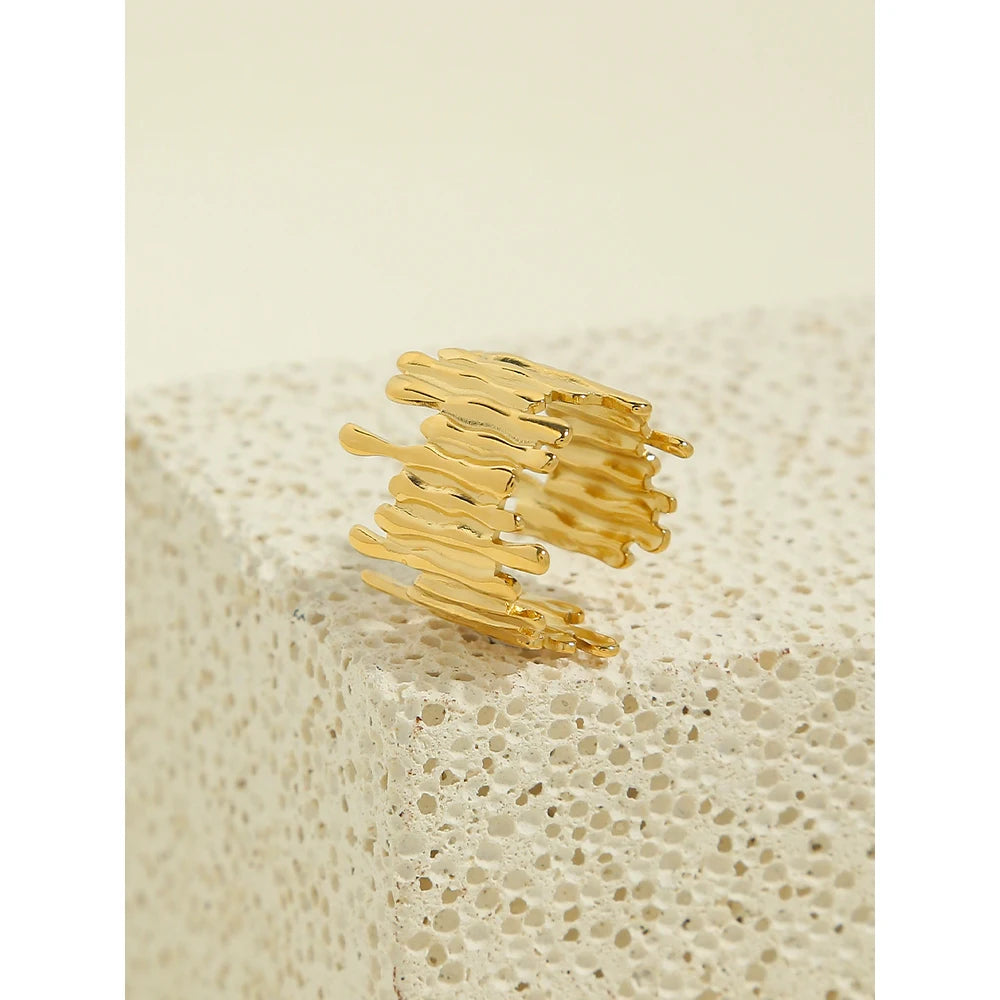 Sculpted Wide Ring