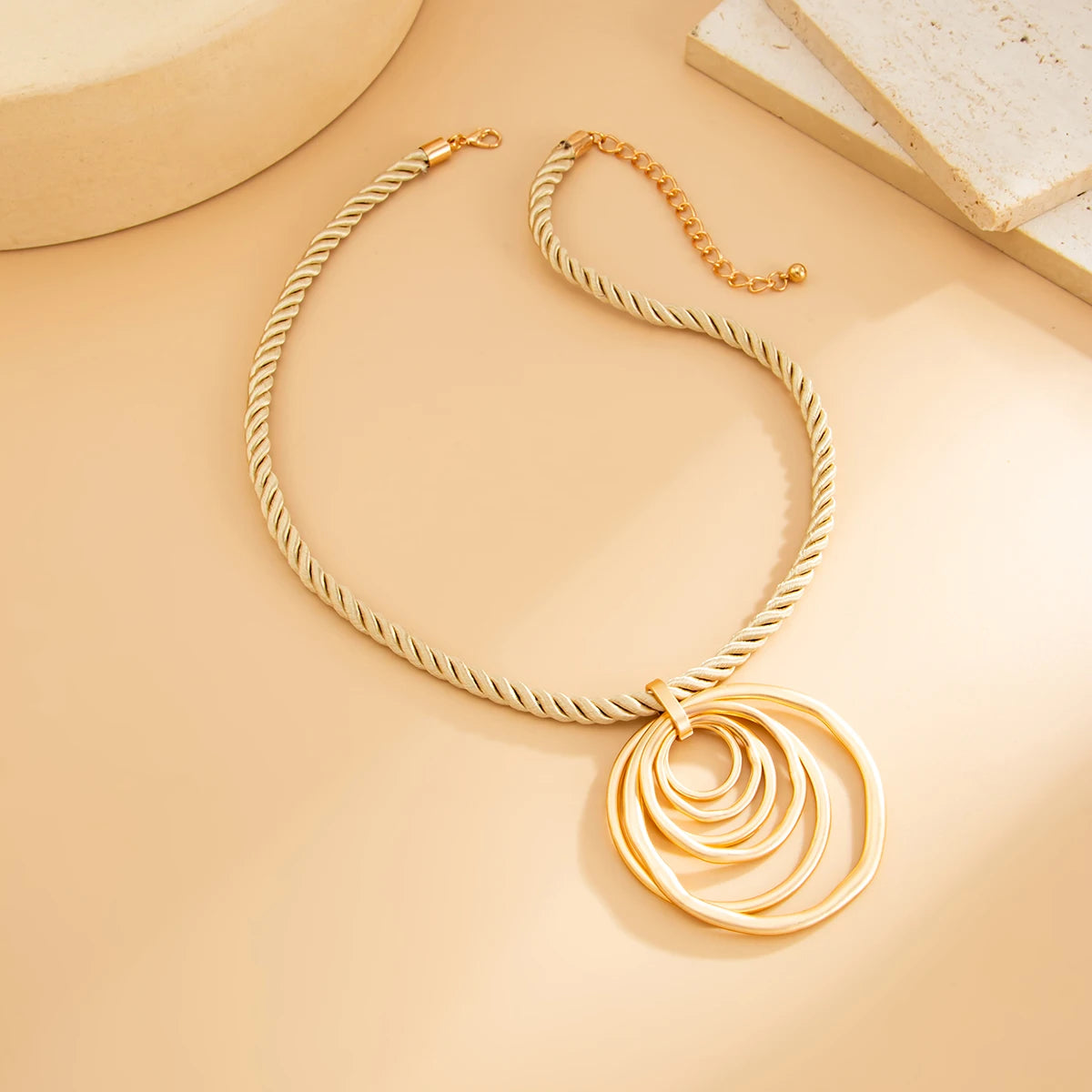 2 Styles Vintage Geometric Large Square Hollowout Pendant Necklace