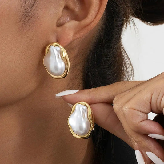 Exquisite Irregular Baroque Pearl Stud Earrings for Women Vintage Gold Color Metal Edged Earrings Jewelry Accessories