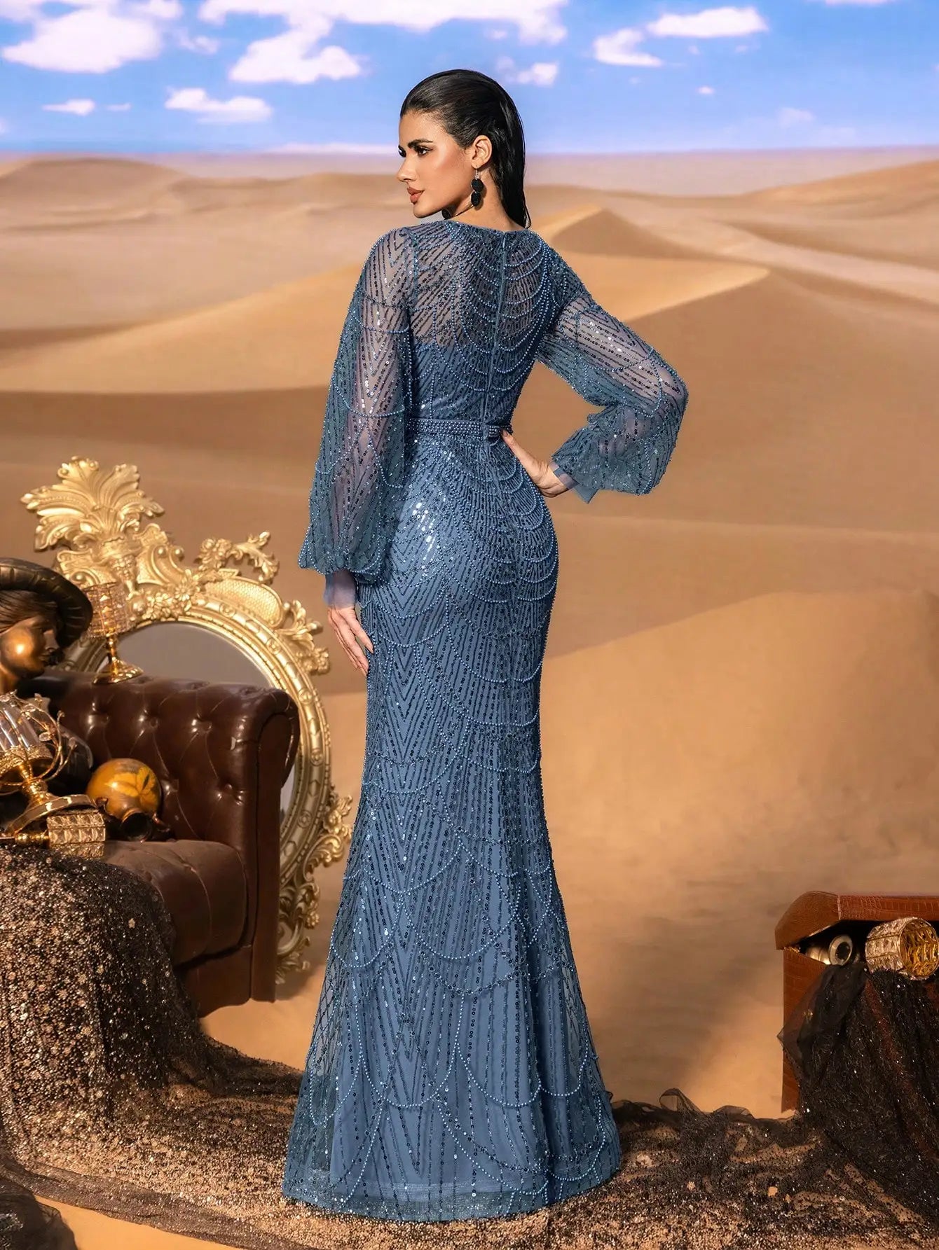 Elegant and luxurious sequined mermaid long-sleeved evening dresses, adorned with sparkling crystal beads.
