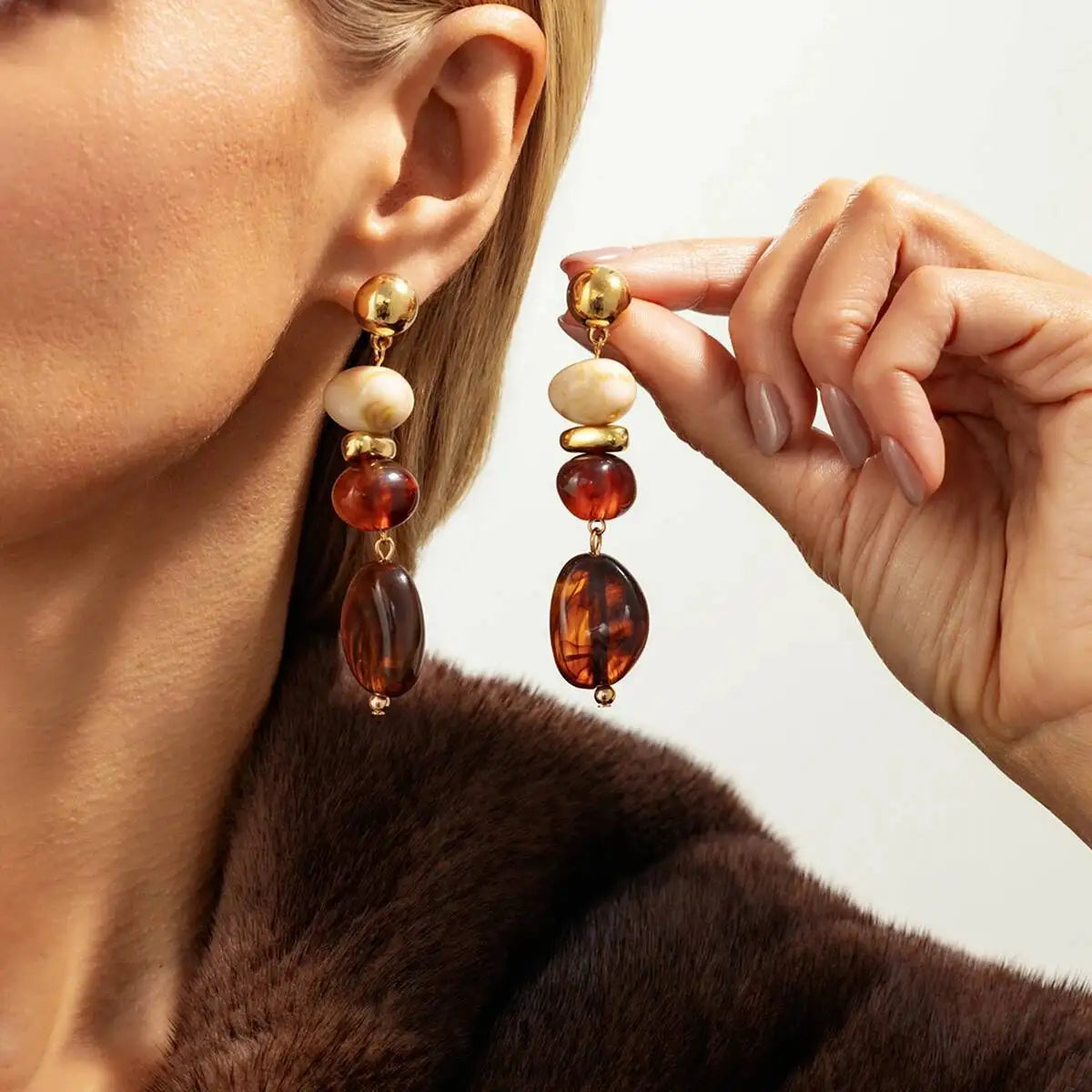 Vintage Resin Acrylic Geometric Pendant Earrings