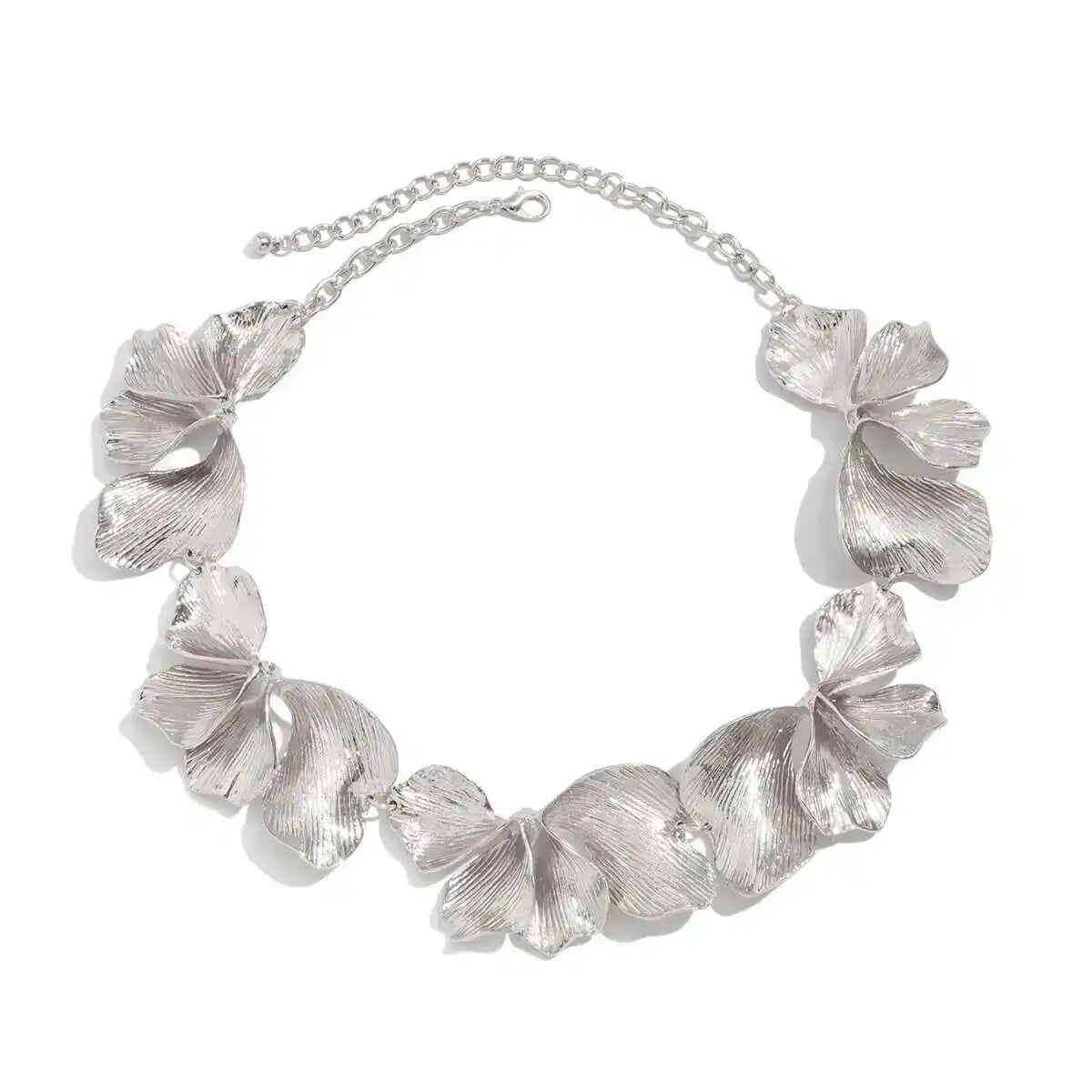 Vintage Flower Choker Necklace