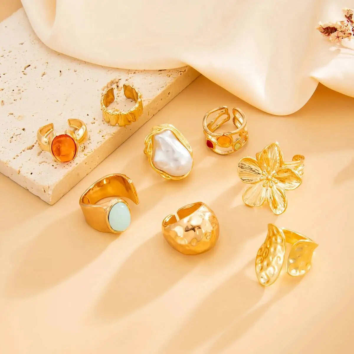 Pearl Flower Ring Set