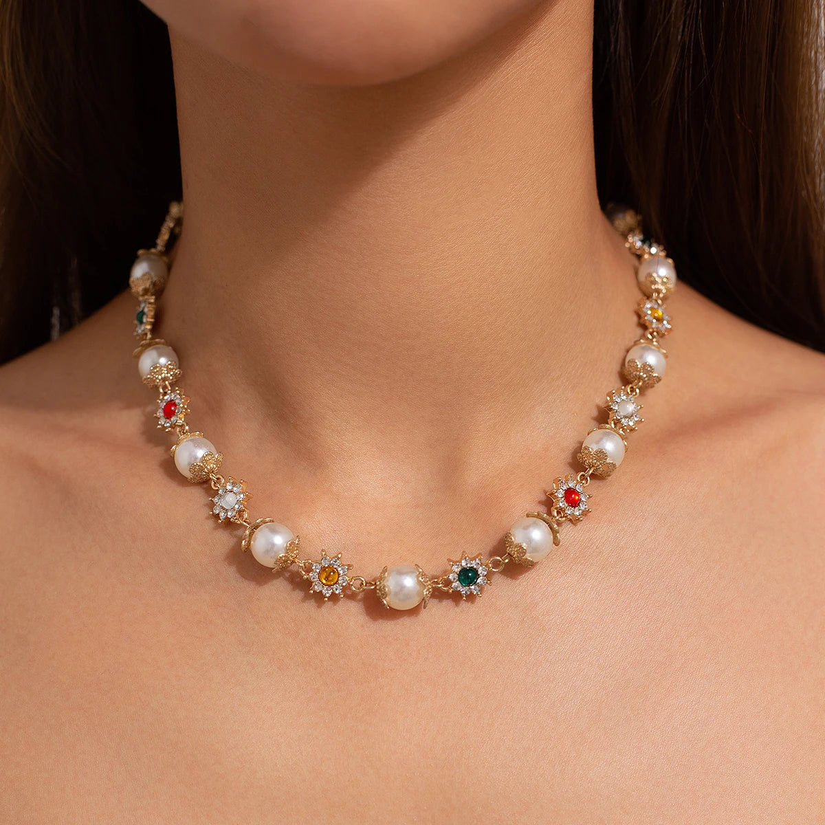 Luxury Pearl Flower Choker Necklace