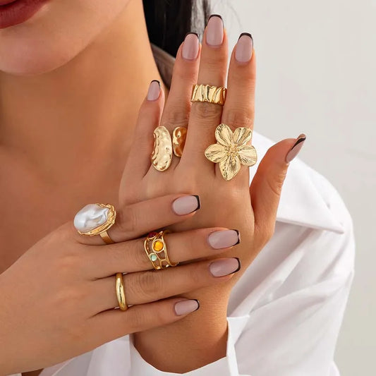 Pearl Flower Ring Set