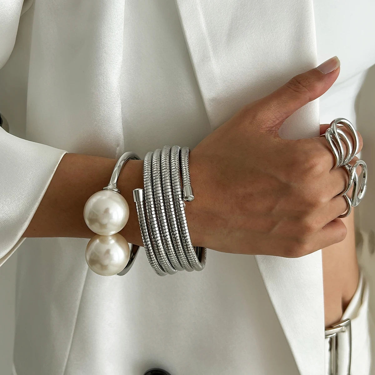 Punk Multilayer Snake Chain Open Spring Bangles Boho Large Imitation Pearl Cuff Bangles Bracelet