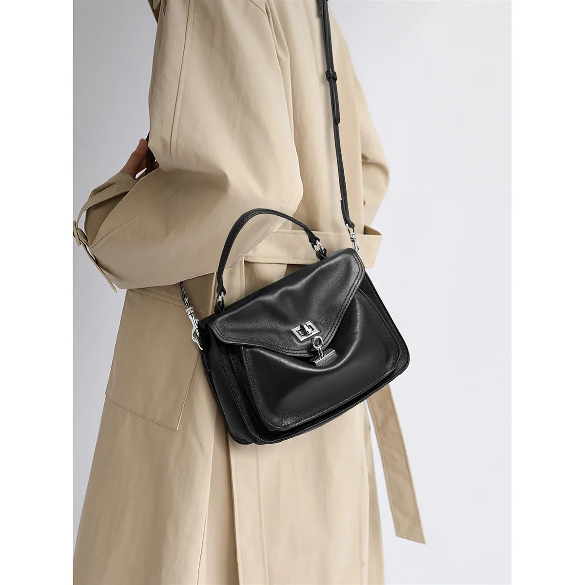 FOXER Genuine Leather Turn-Lock Shoulder Bag