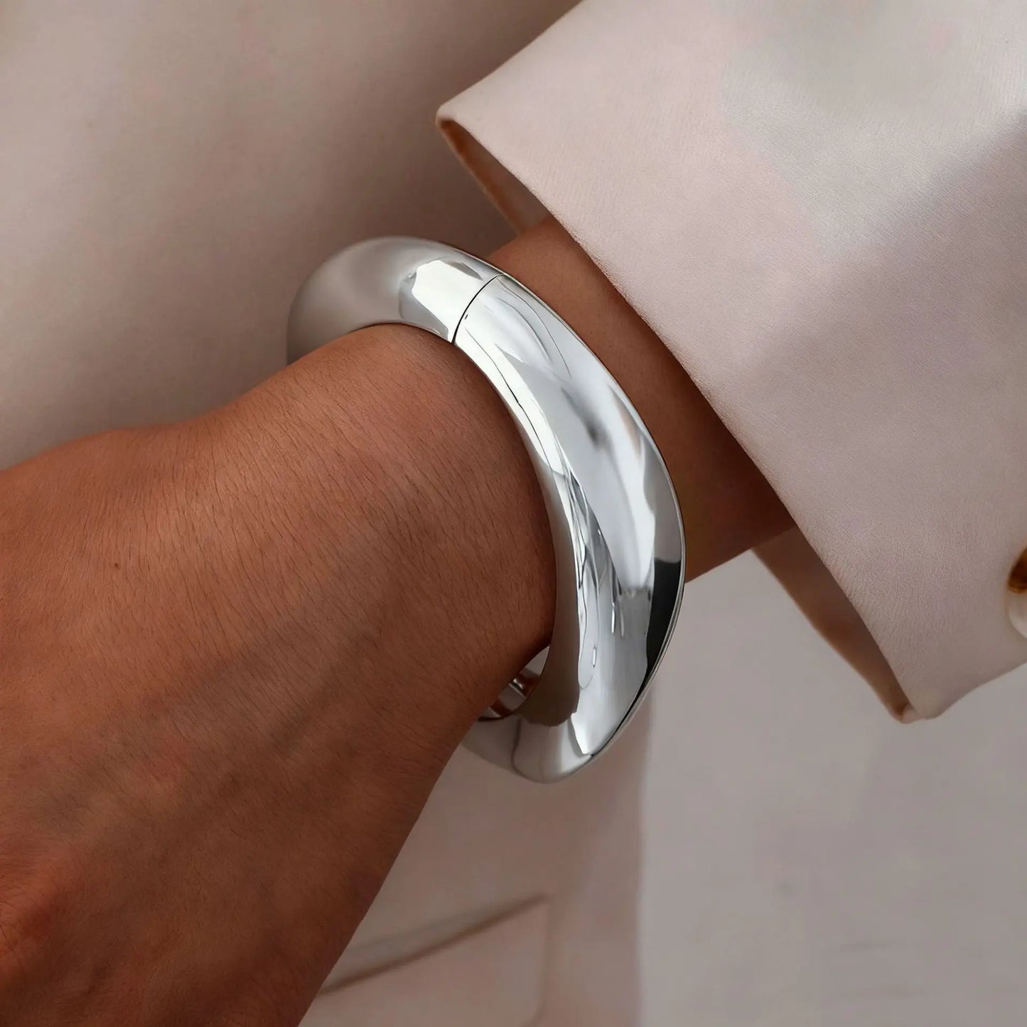Water Drop Bangle
