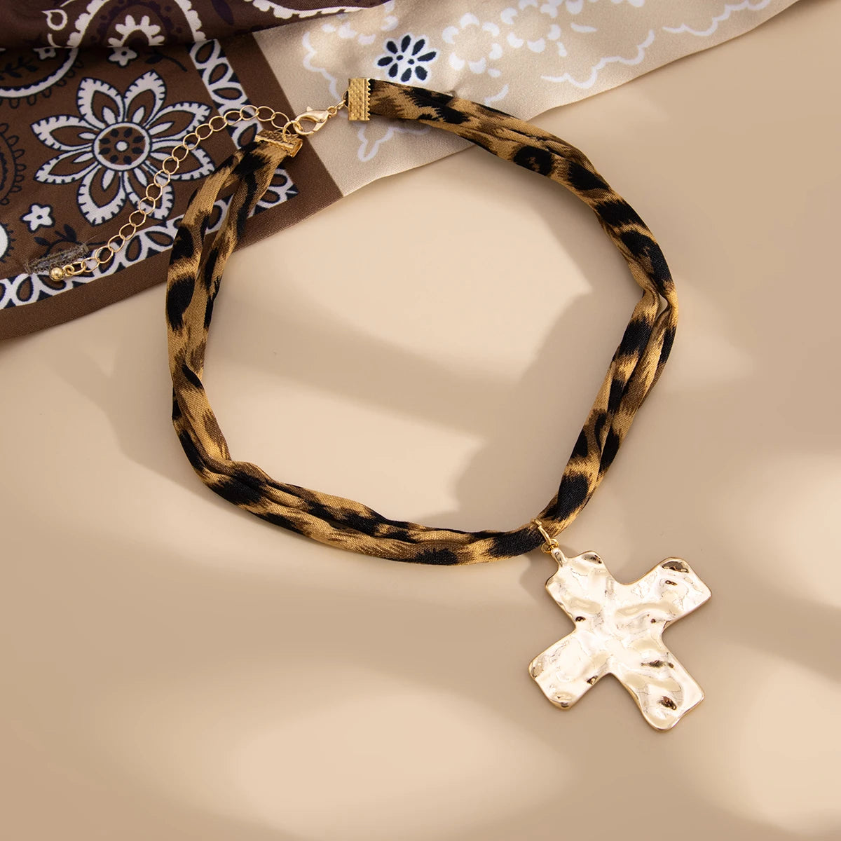 Starfish & Heart Pendant Choker