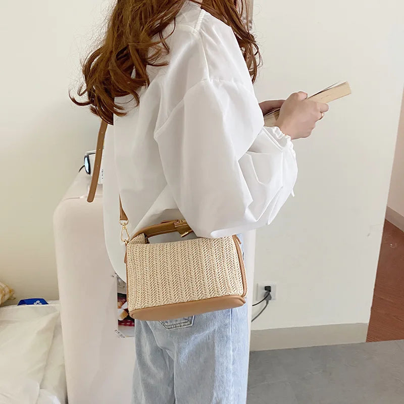 Summer Small Straw Handbag Shoulder Bag Woven Bucket Crossbody