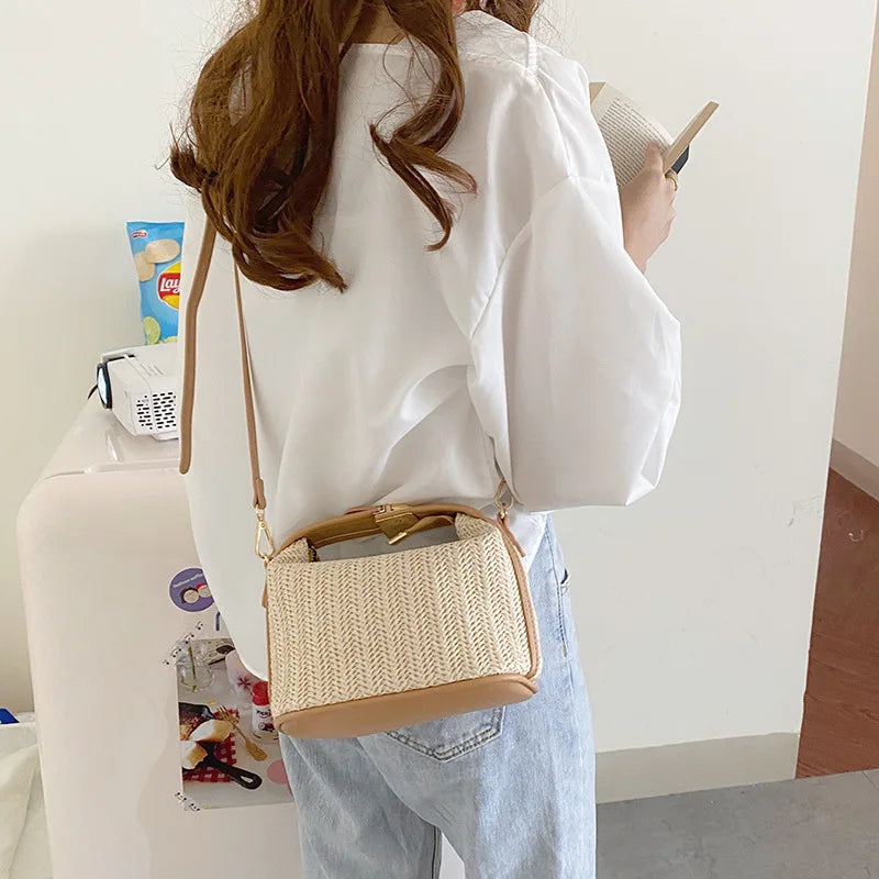 Summer Small Straw Handbag Shoulder Bag Woven Bucket Crossbody