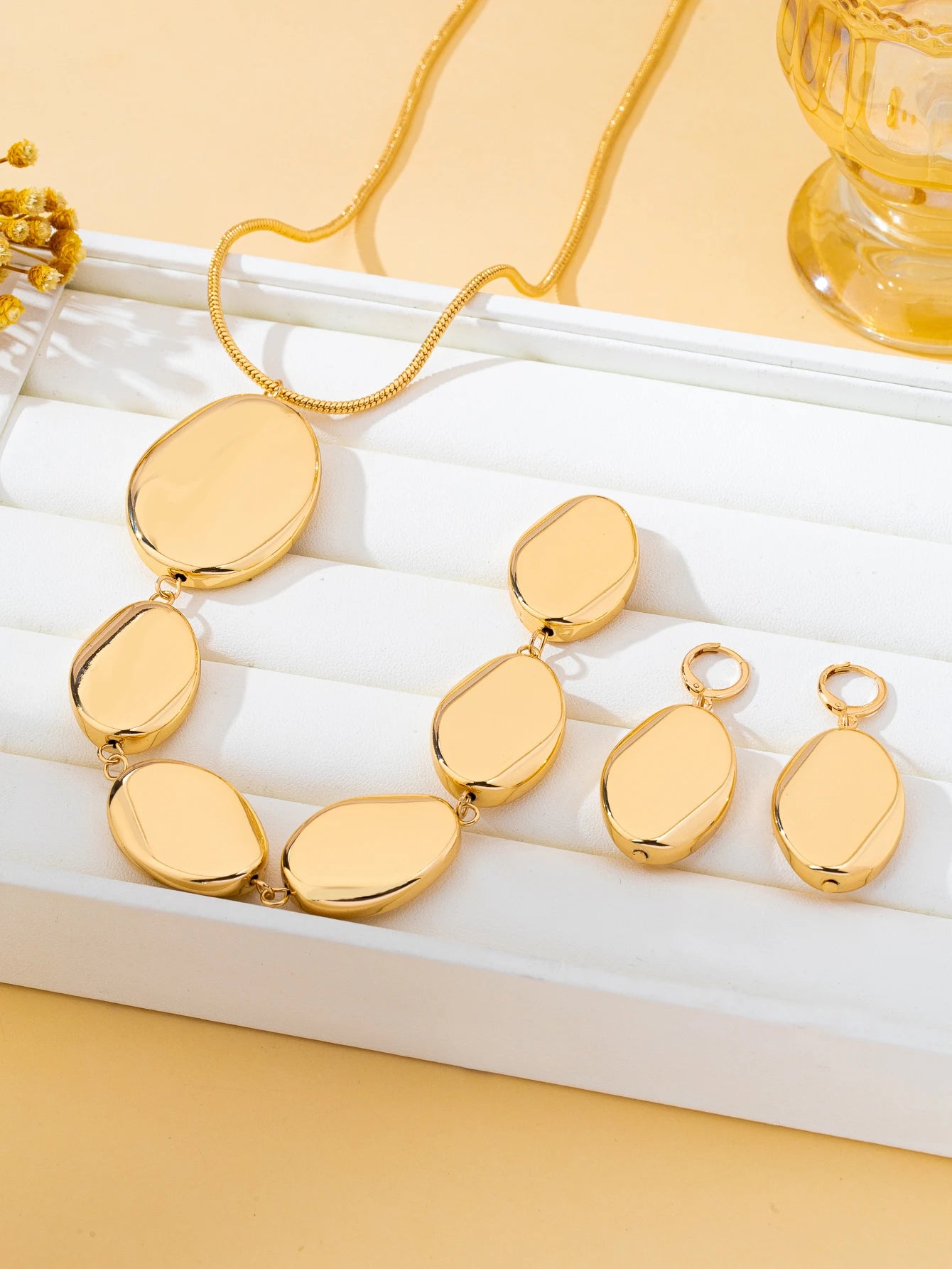 3-Piece Set of European and American Style Metal Oval