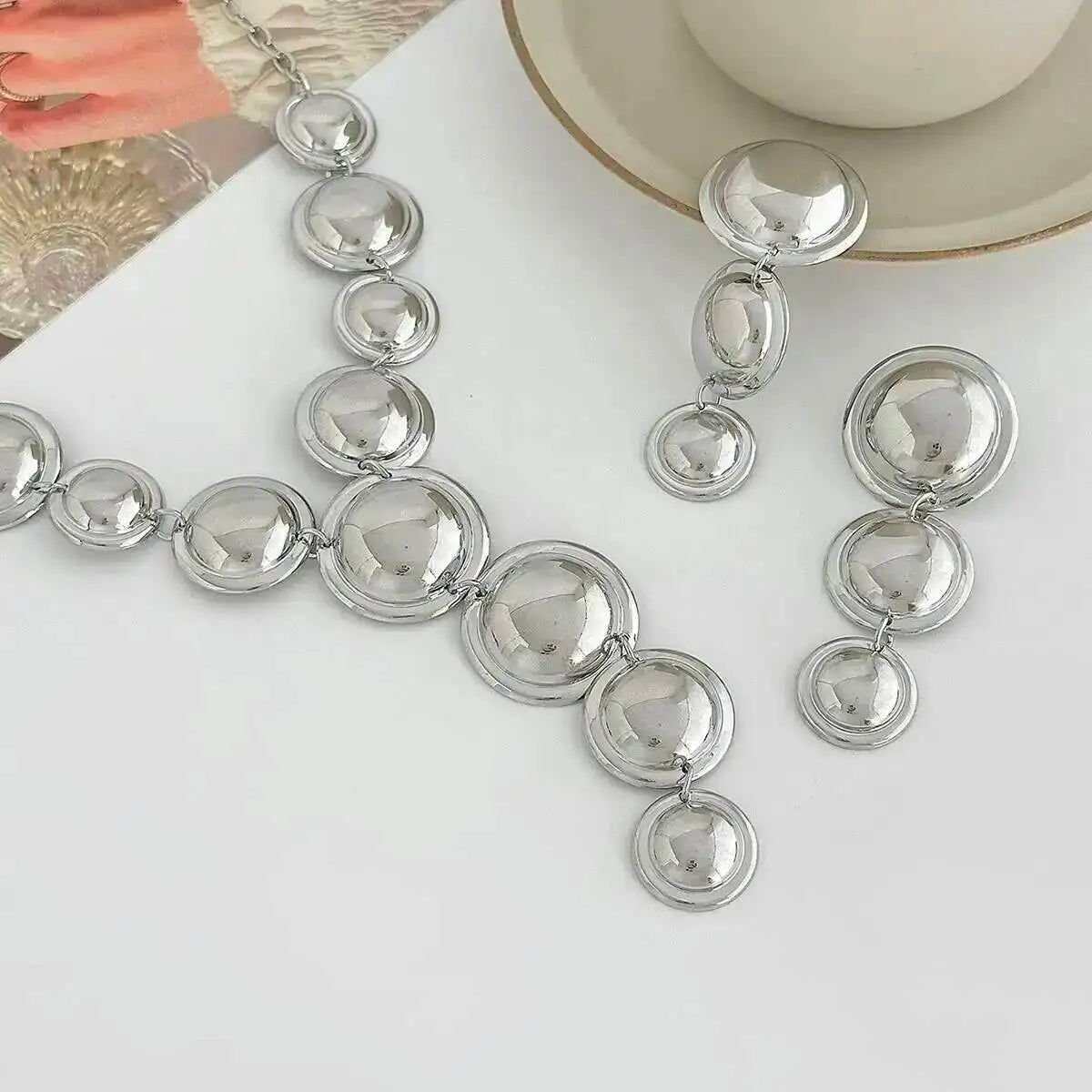 Y-Shaped Long Pendant Necklace Set