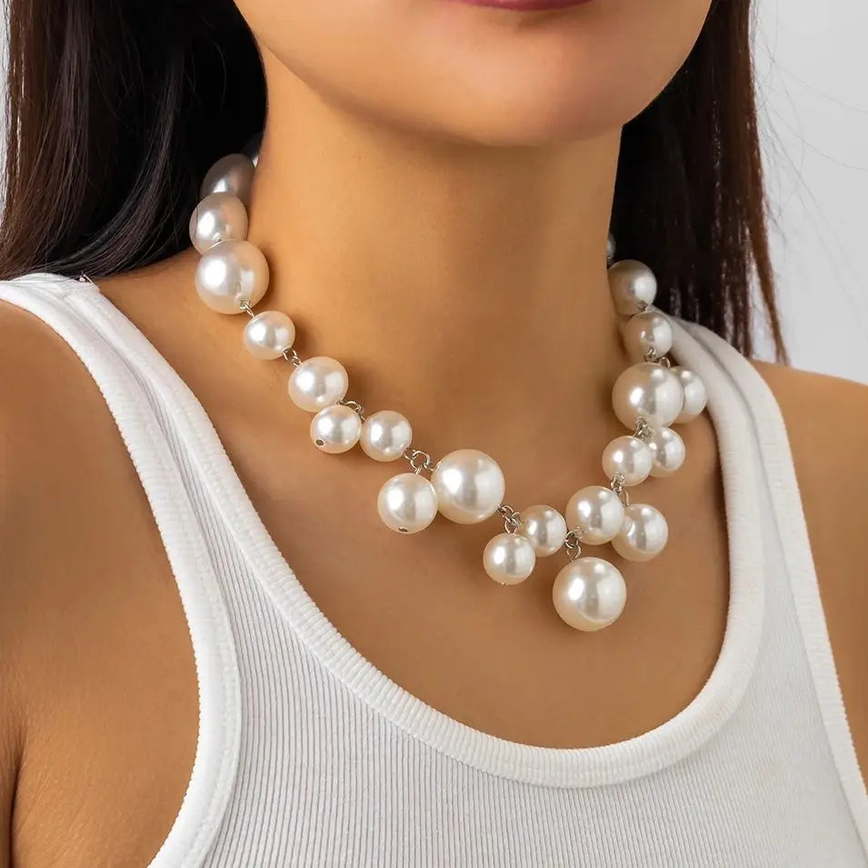 Pearl Beaded Choker Necklace