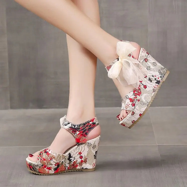 Comfortable Wedge Sandals Heel Buckle Fish Beak Sandals Waterproof