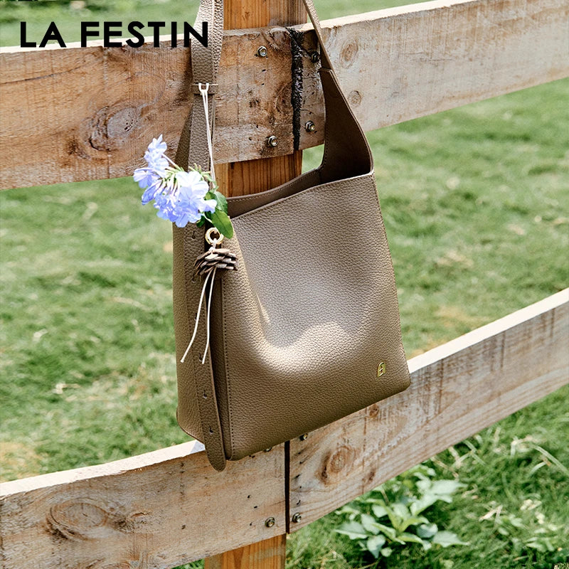 LA FESTIN Leather Bucket Bag