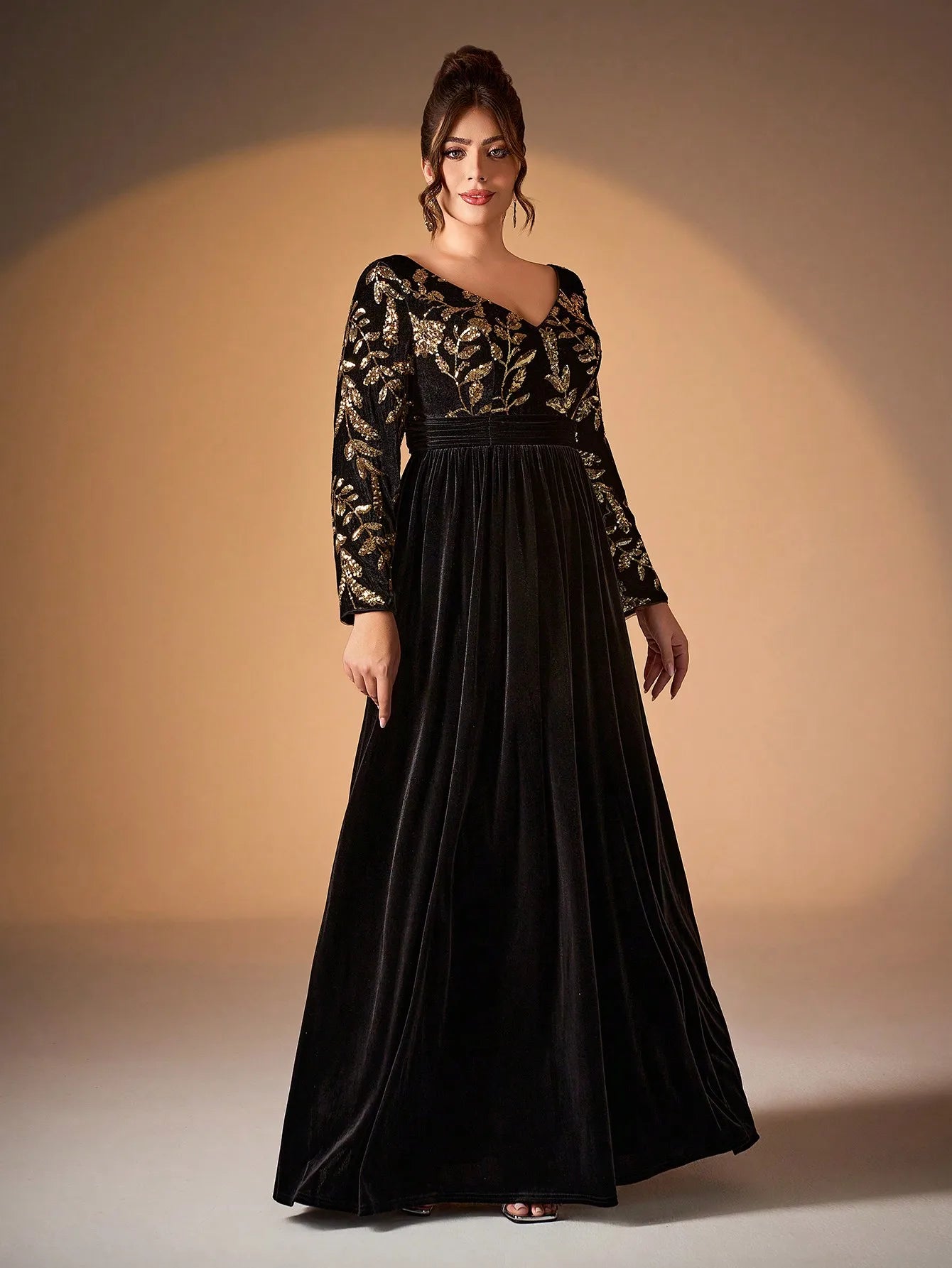 Long Sleeve Velvet Sequin Maxi Dress