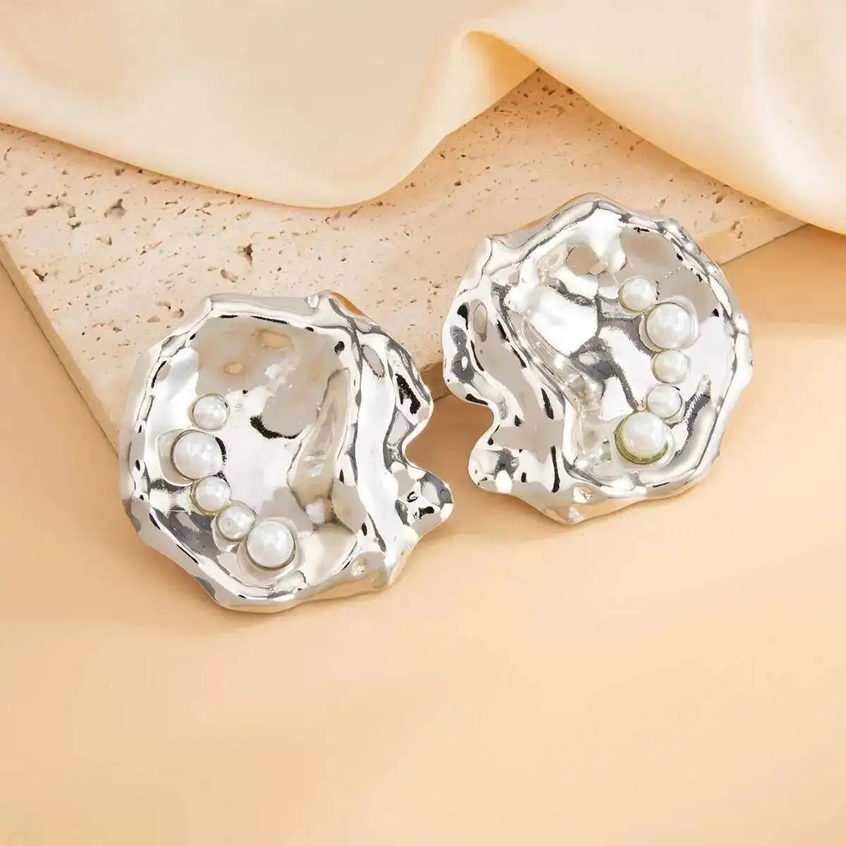 Retro Glossy Irregular Round Stud Earrings