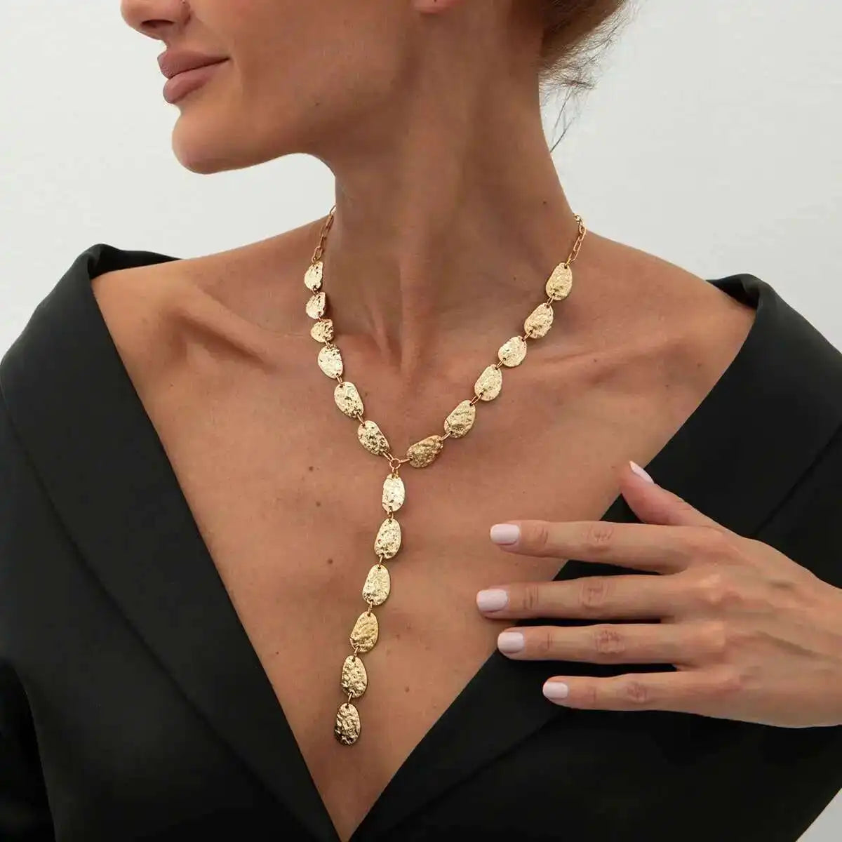 Vintage Baroque Y Pendant Necklace