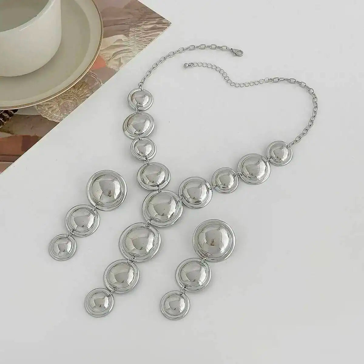 Y-Shaped Long Pendant Necklace Set