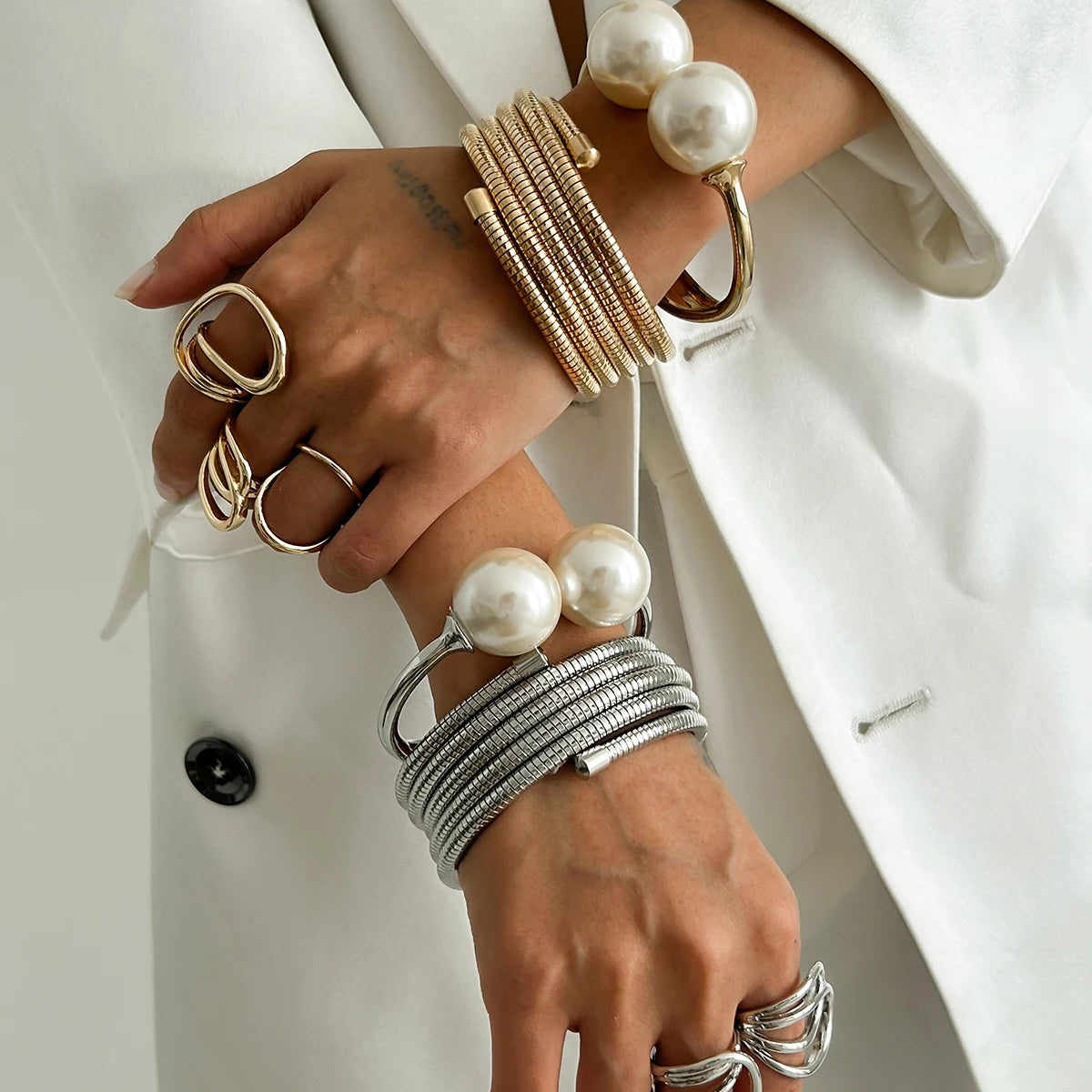 Punk Multilayer Snake Chain Open Spring Bangles Boho Large Imitation Pearl Cuff Bangles Bracelet