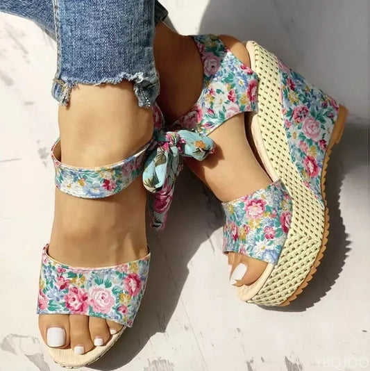 Summer Slope Heel Fish Mouth Sandals