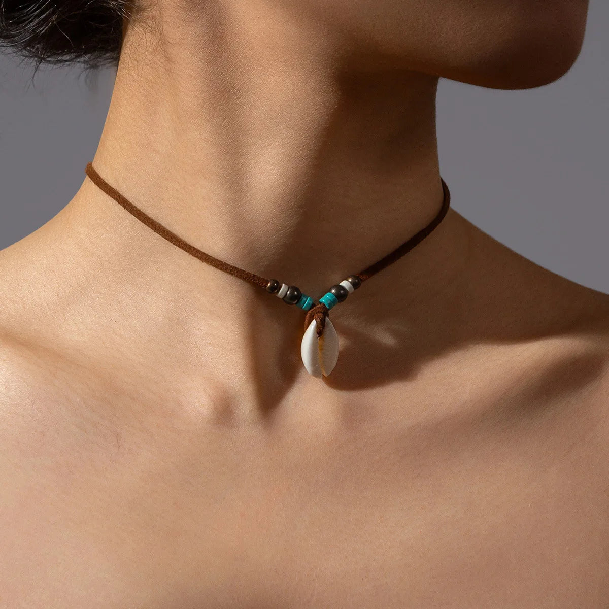 Minimalist Shell Pendant Necklace