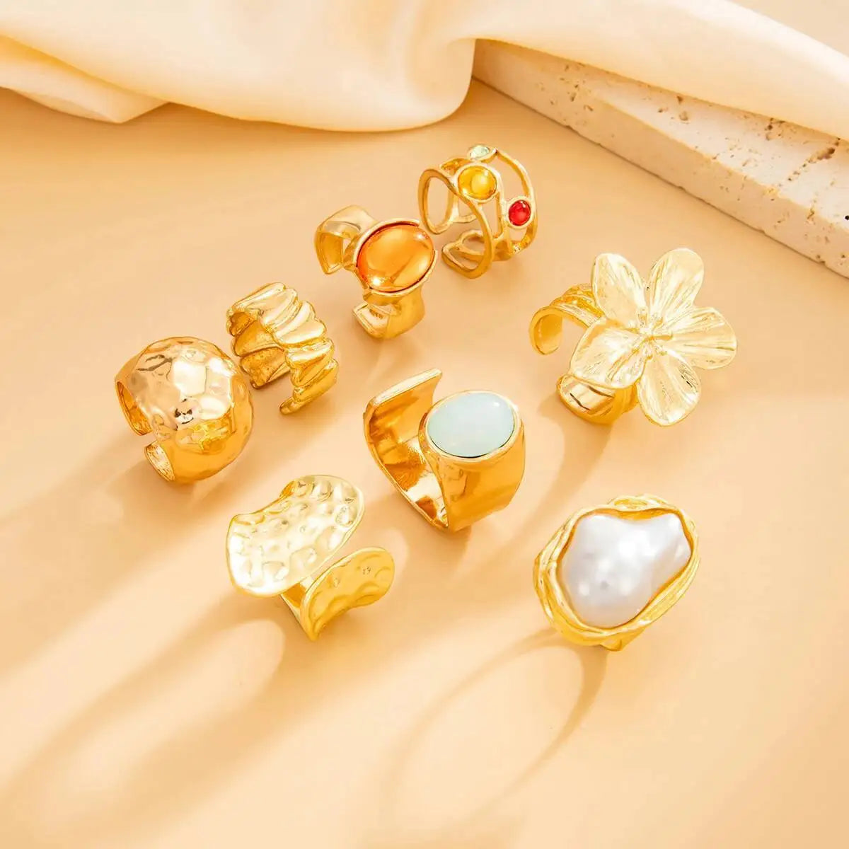 Pearl Flower Ring Set