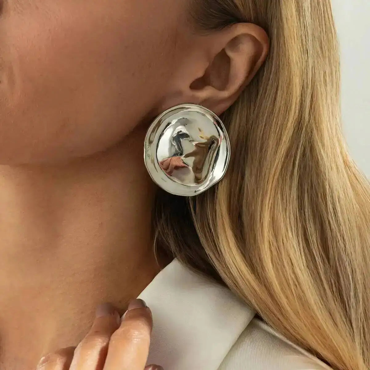 Geometric Round Stud Earrings