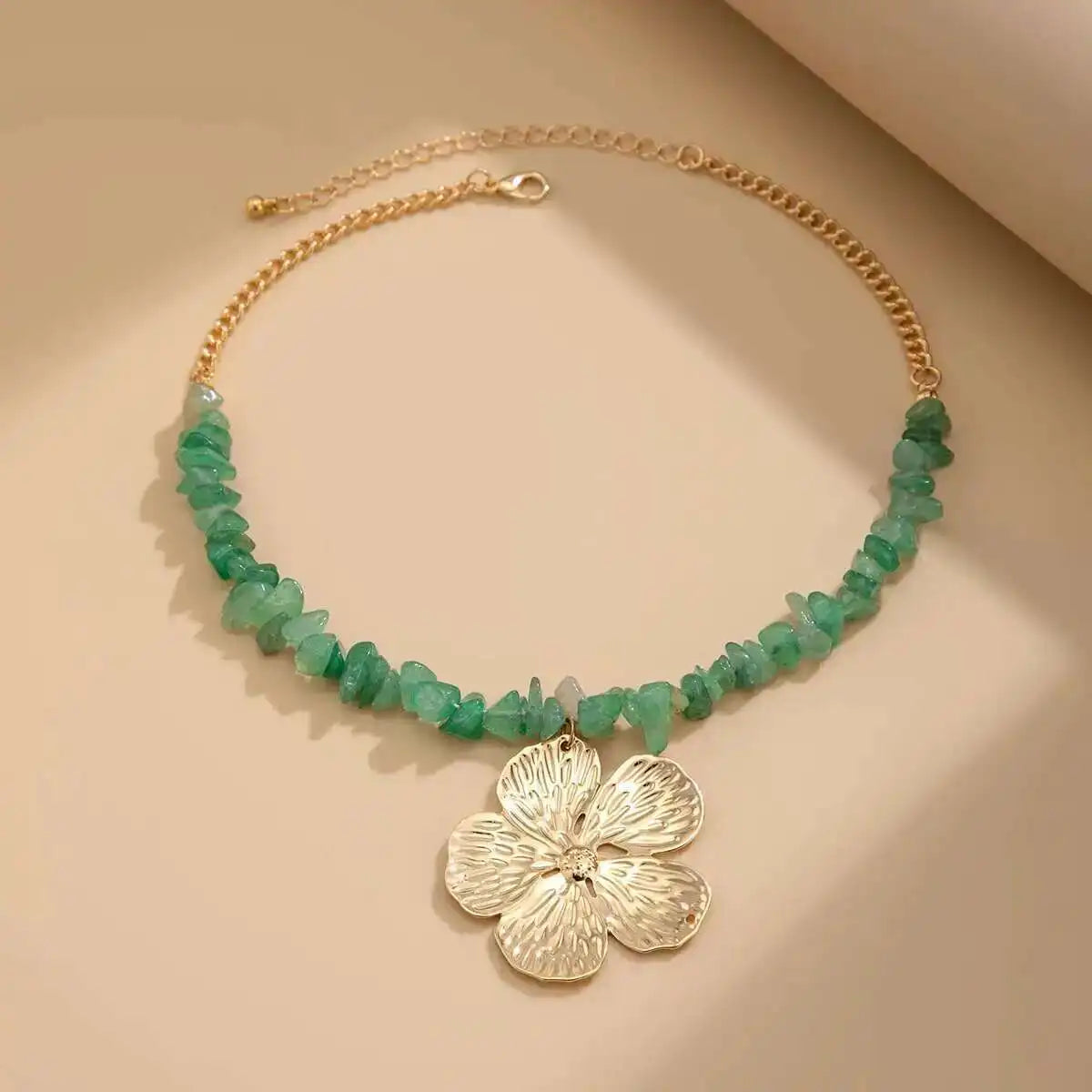 Green Stone Flower Pendant Necklace