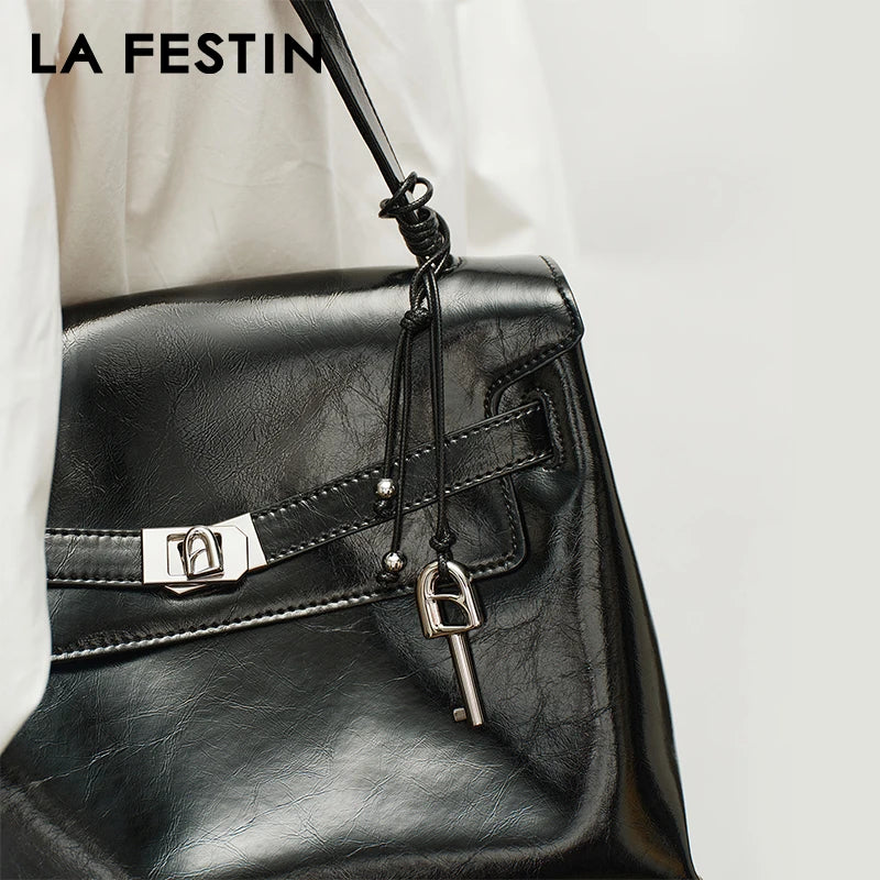 LA FESTIN Bag Charm Keychain 2026