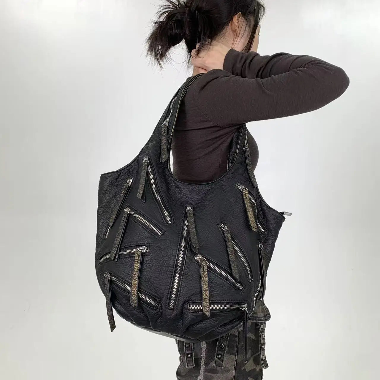 Y2K Vintage Multi-Pocket Shoulder Bag