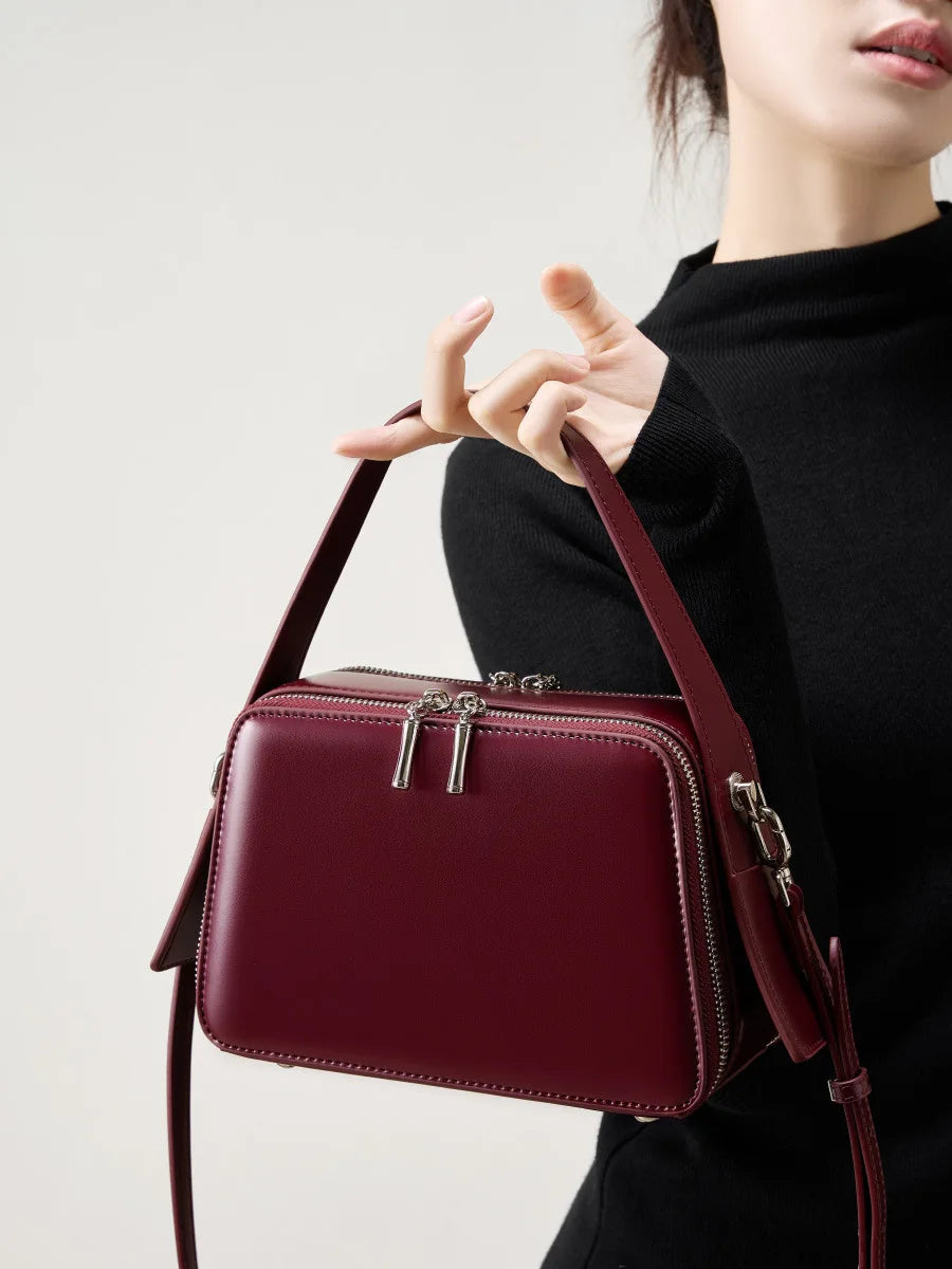 YANATARI Vintage Cowhide Shoulder Bag 2026