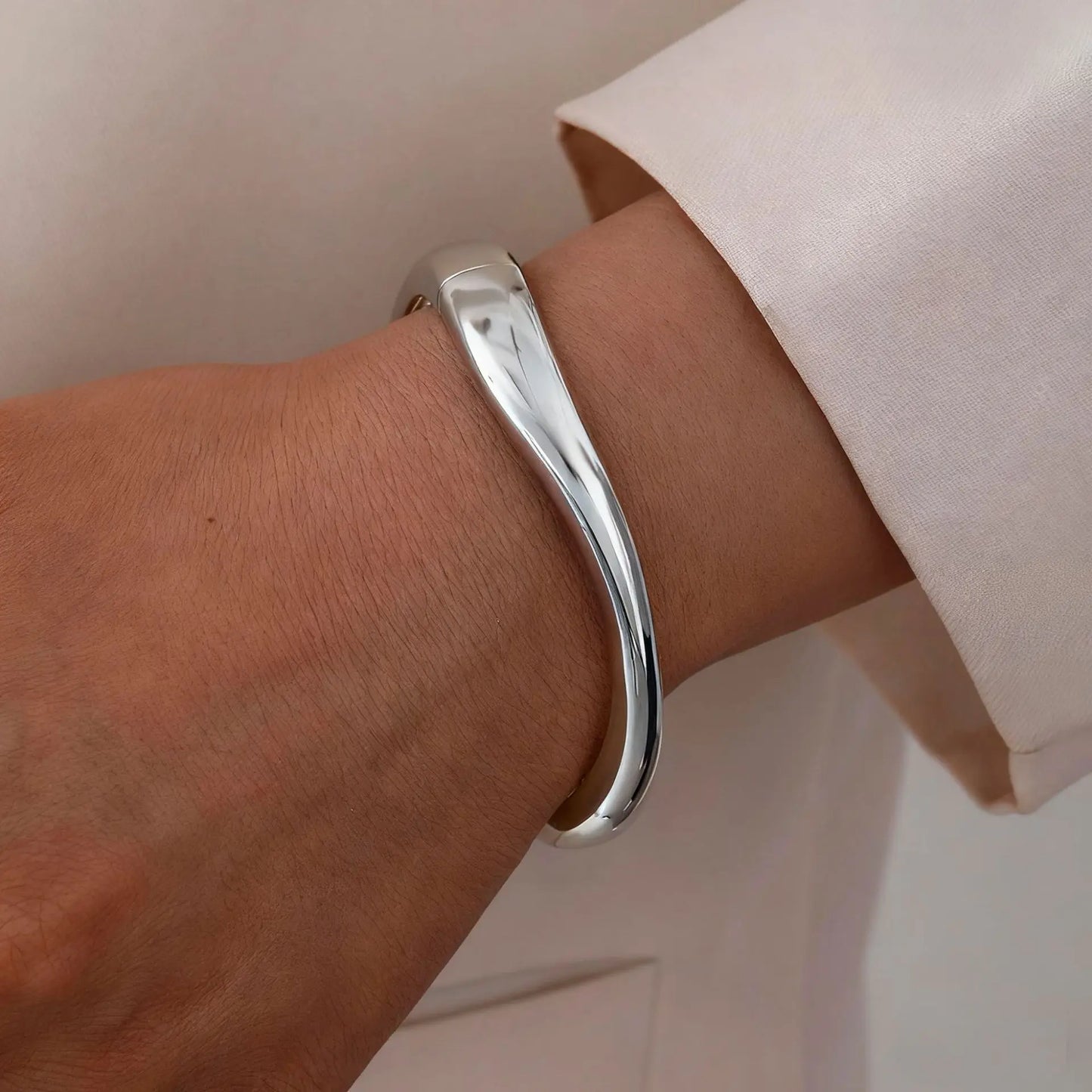 Water Drop Bangle