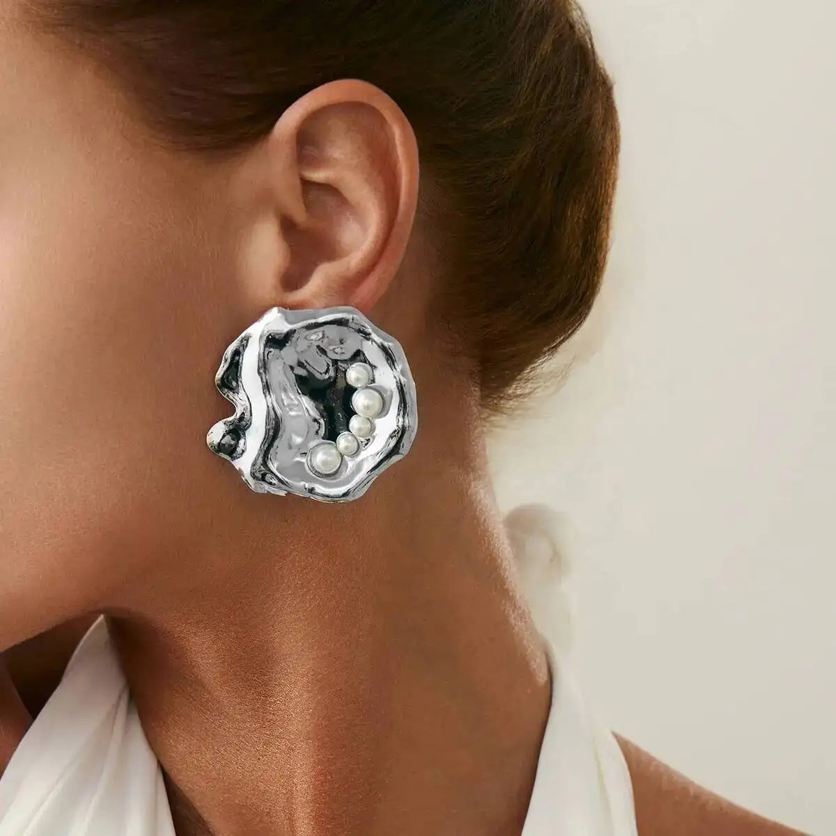 Retro Glossy Irregular Round Stud Earrings