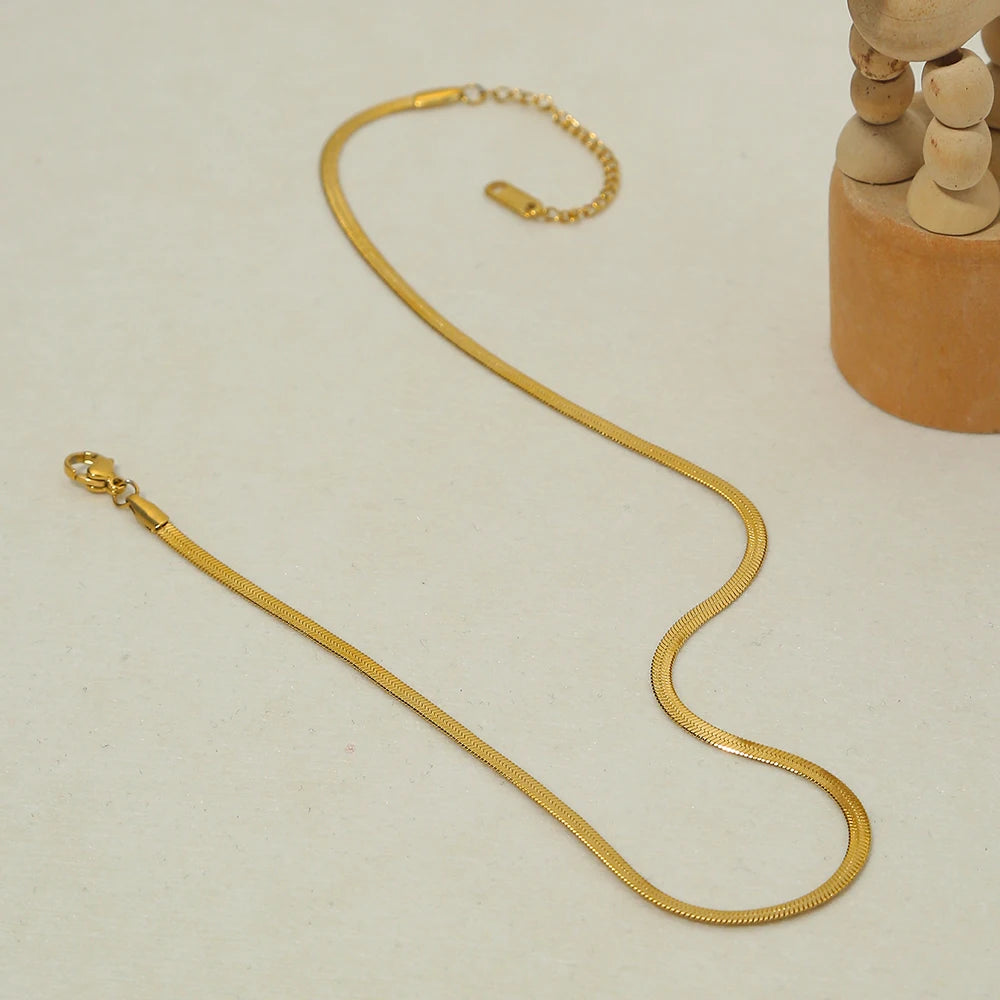 Lock Charm Snake Chain Choker