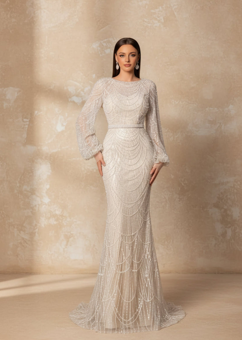 Elegant and luxurious sequined mermaid long-sleeved evening dresses, adorned with sparkling crystal beads.