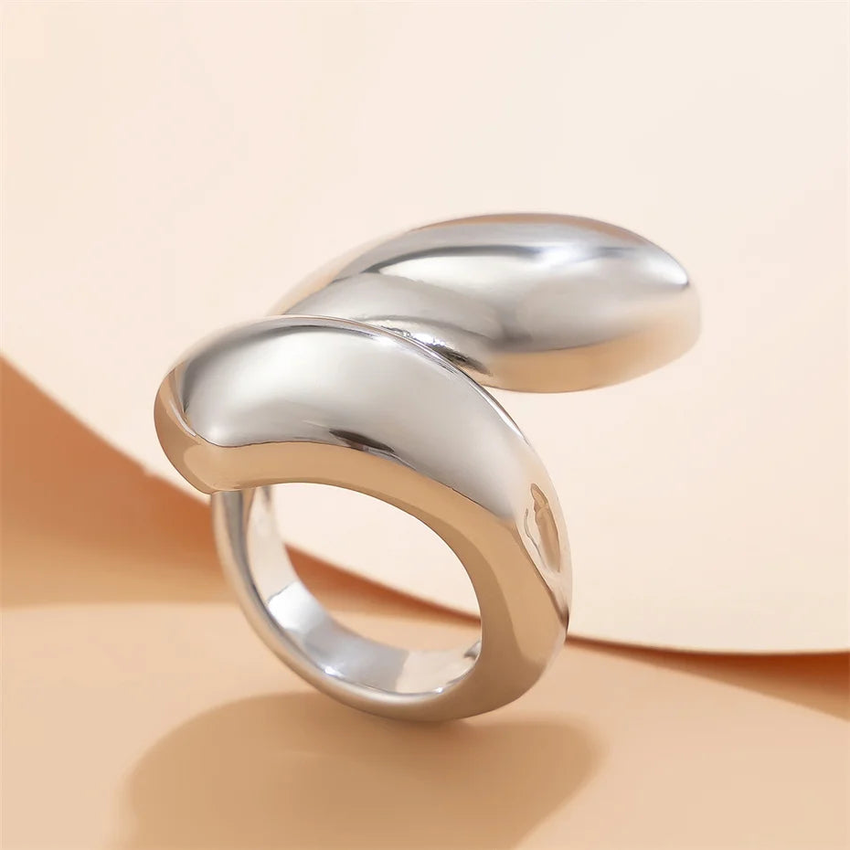 Snake Water Drop Ring
