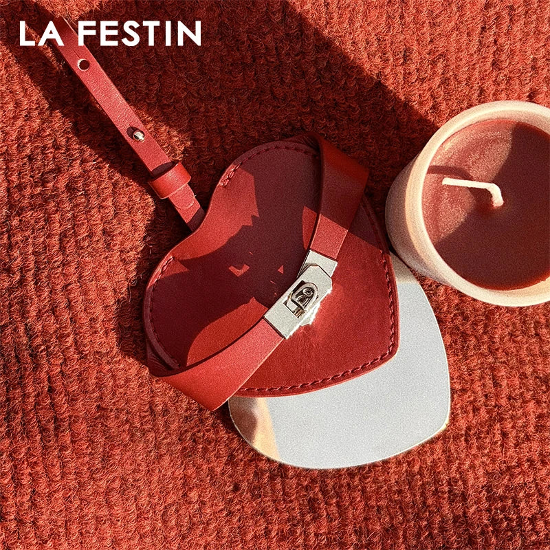 LA FESTIN Love Pendant Bag Charm 2026