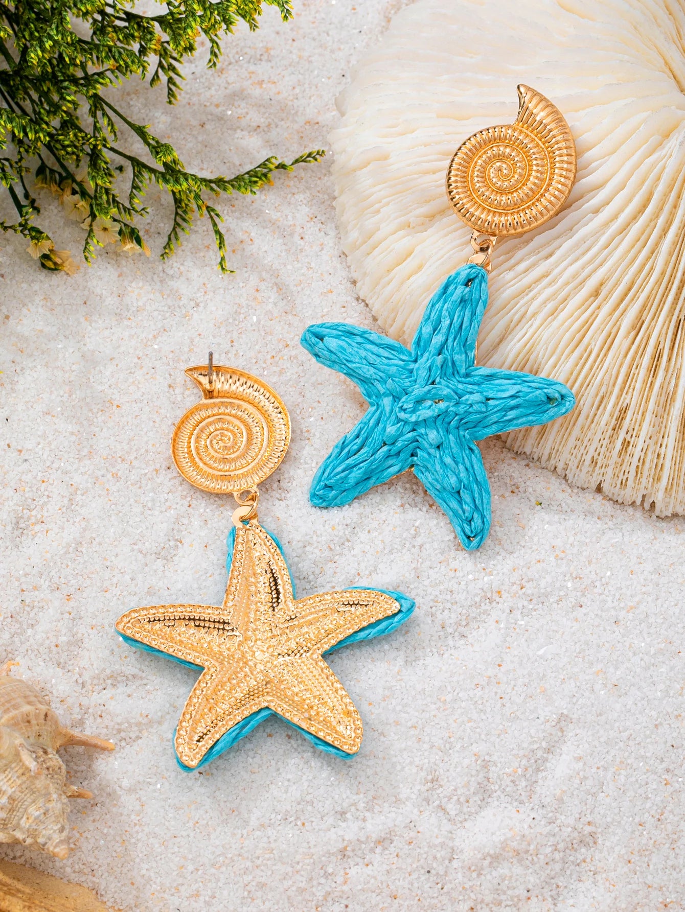 Golden Spiral Conch Blue Raffia Woven Starfish Dangle Earrings for Women Bohemian Summer Beach Seaside Vacation Ocean Style Exaggerated Earrings