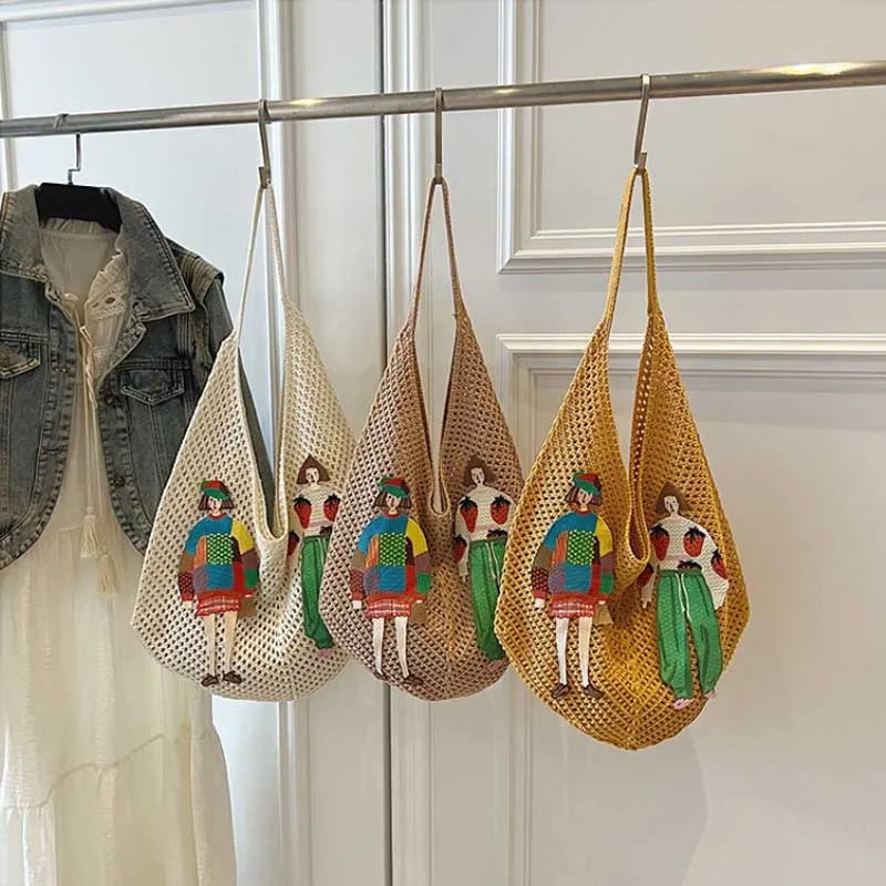 Lightweight woven shoulder bag for casual use.