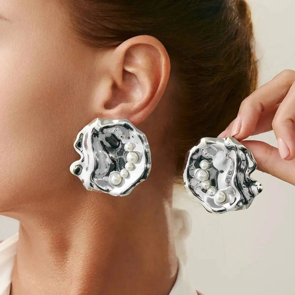 Retro Glossy Irregular Round Stud Earrings